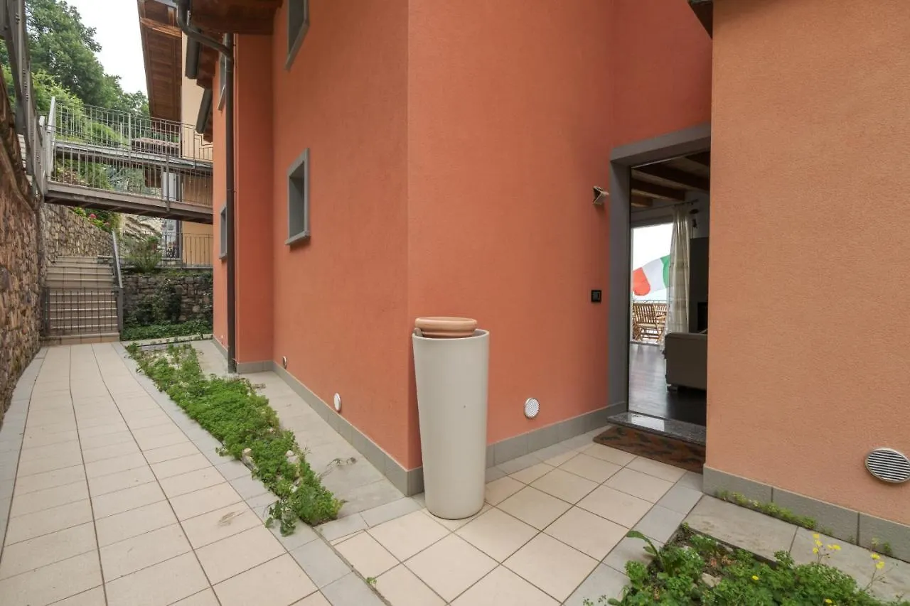 Appartamento Vittoria Parzanica Italy
