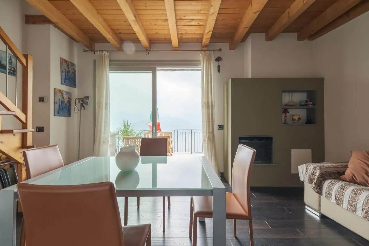Apartment Appartamento Vittoria Parzanica
